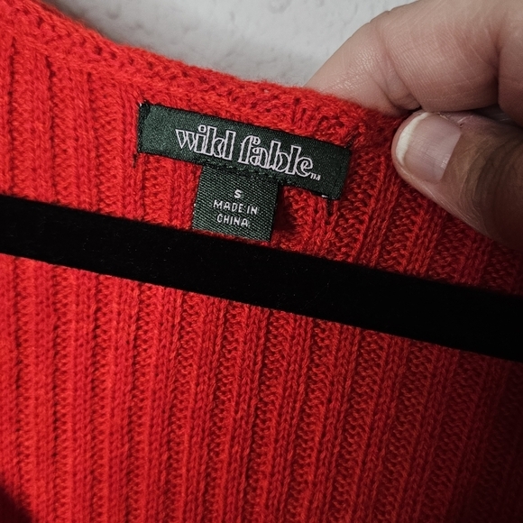 Wild Fable Red Sweater Womens V-neck Long Sleeve Cropped Ribbed Small Holiday - Picture 4 of 8